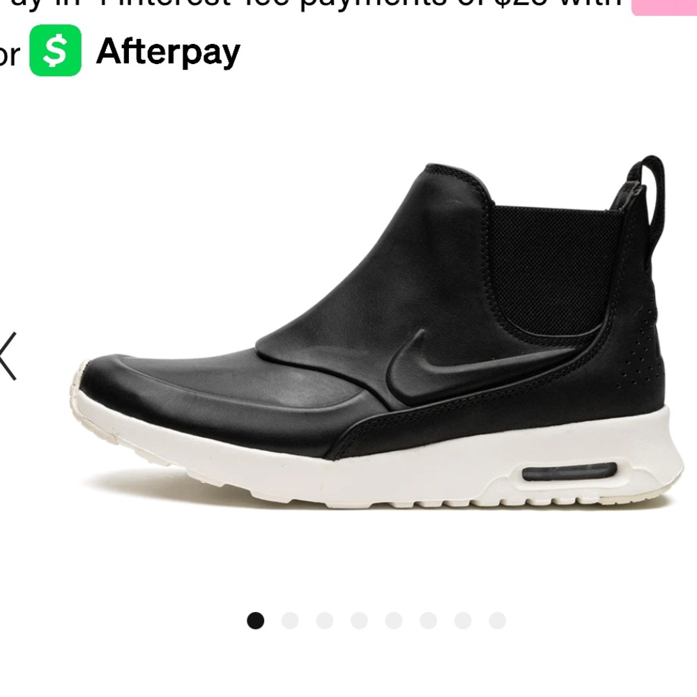 Nike Air Max Thea Chelsea Boots